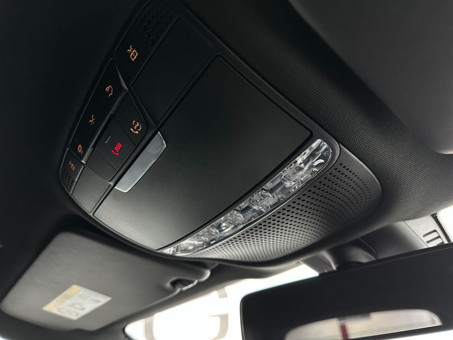 Used Mercedes-Benz GLC 2019 for sale - 76865213: Photo 34