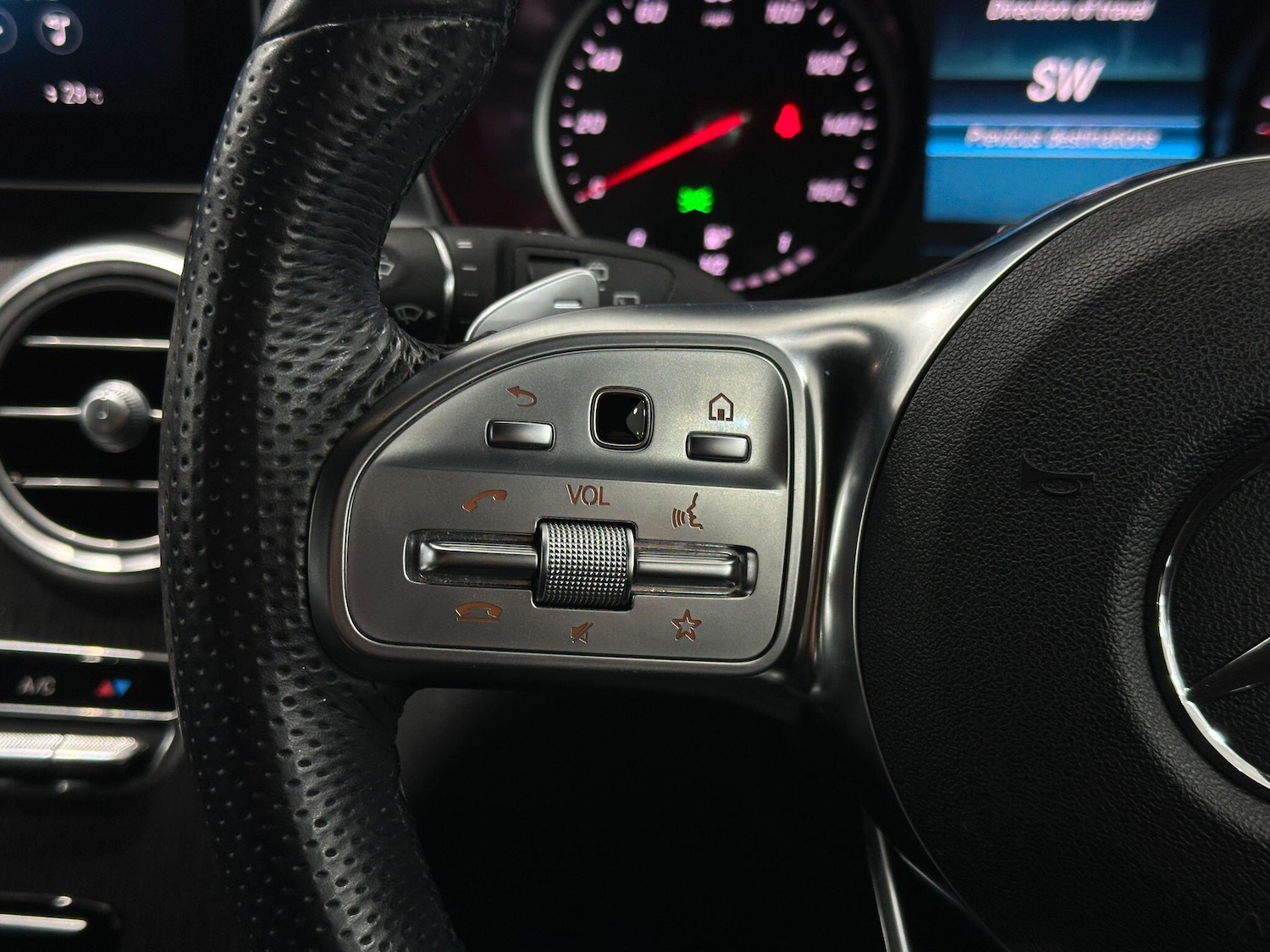 Used Mercedes-Benz GLC 2019 for sale - 76865213: Photo 53