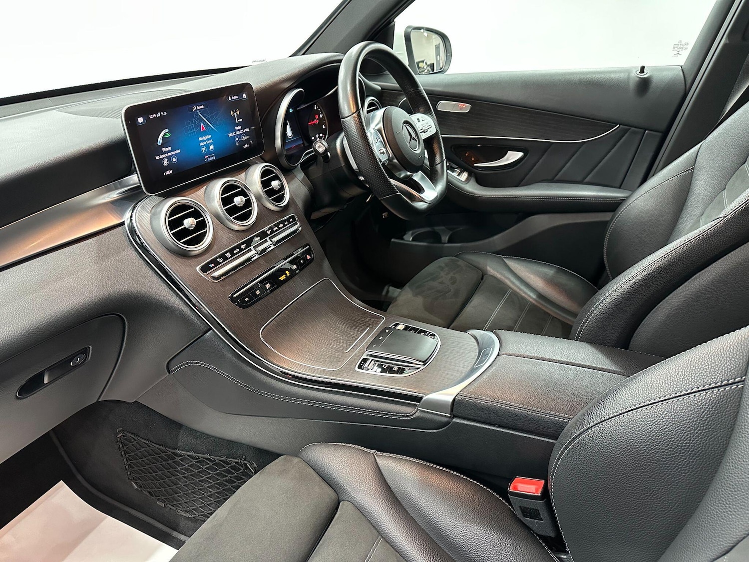 Used Mercedes-Benz GLC 2019 for sale - 76865213: Photo 57