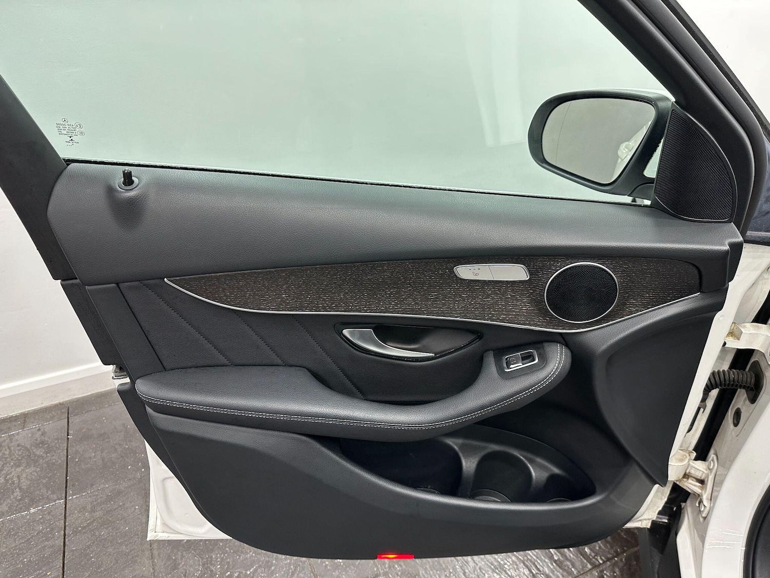 Used Mercedes-Benz GLC 2019 for sale - 76865213: Photo 59