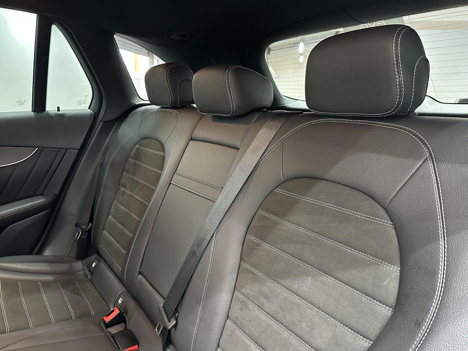 Used Mercedes-Benz GLC 2019 for sale - 76865213: Photo 64