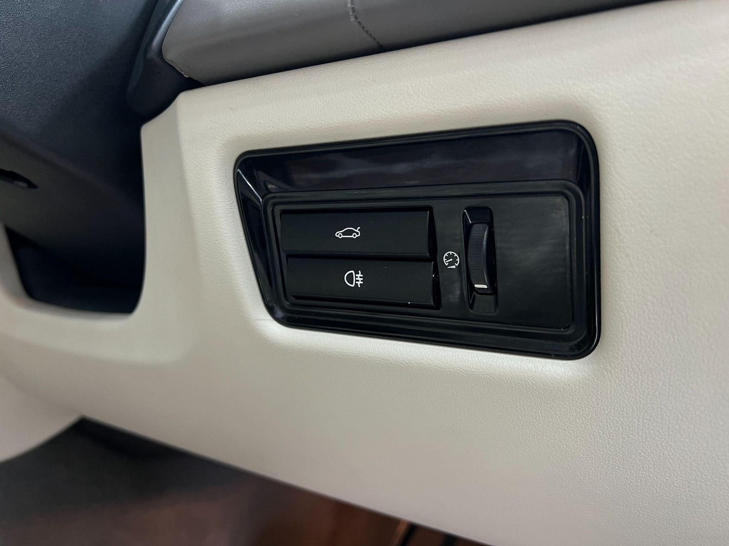 Vehicle 36