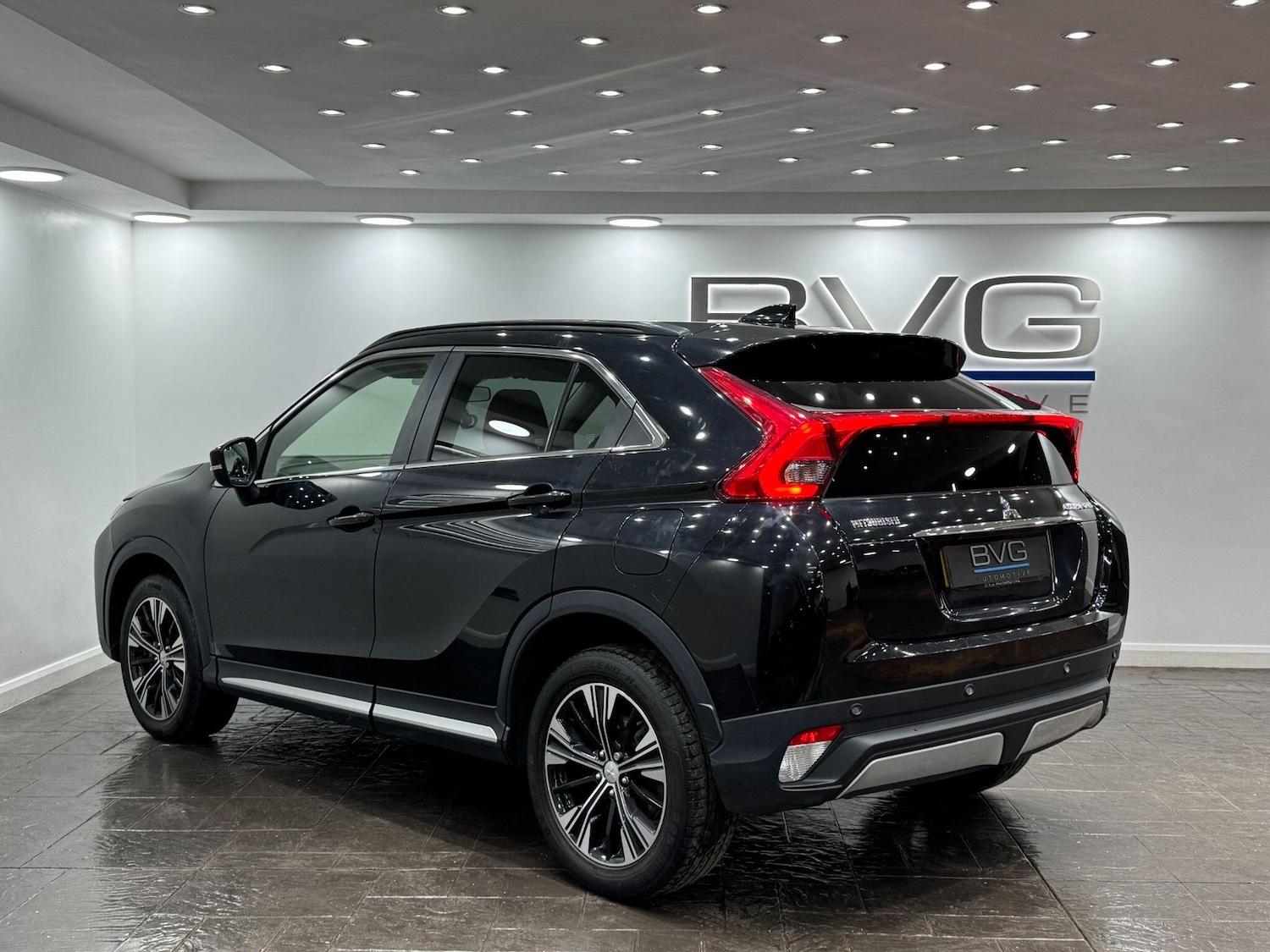 Used Mitsubishi Eclipse Cross 2018 for sale - 77882218: Photo 2