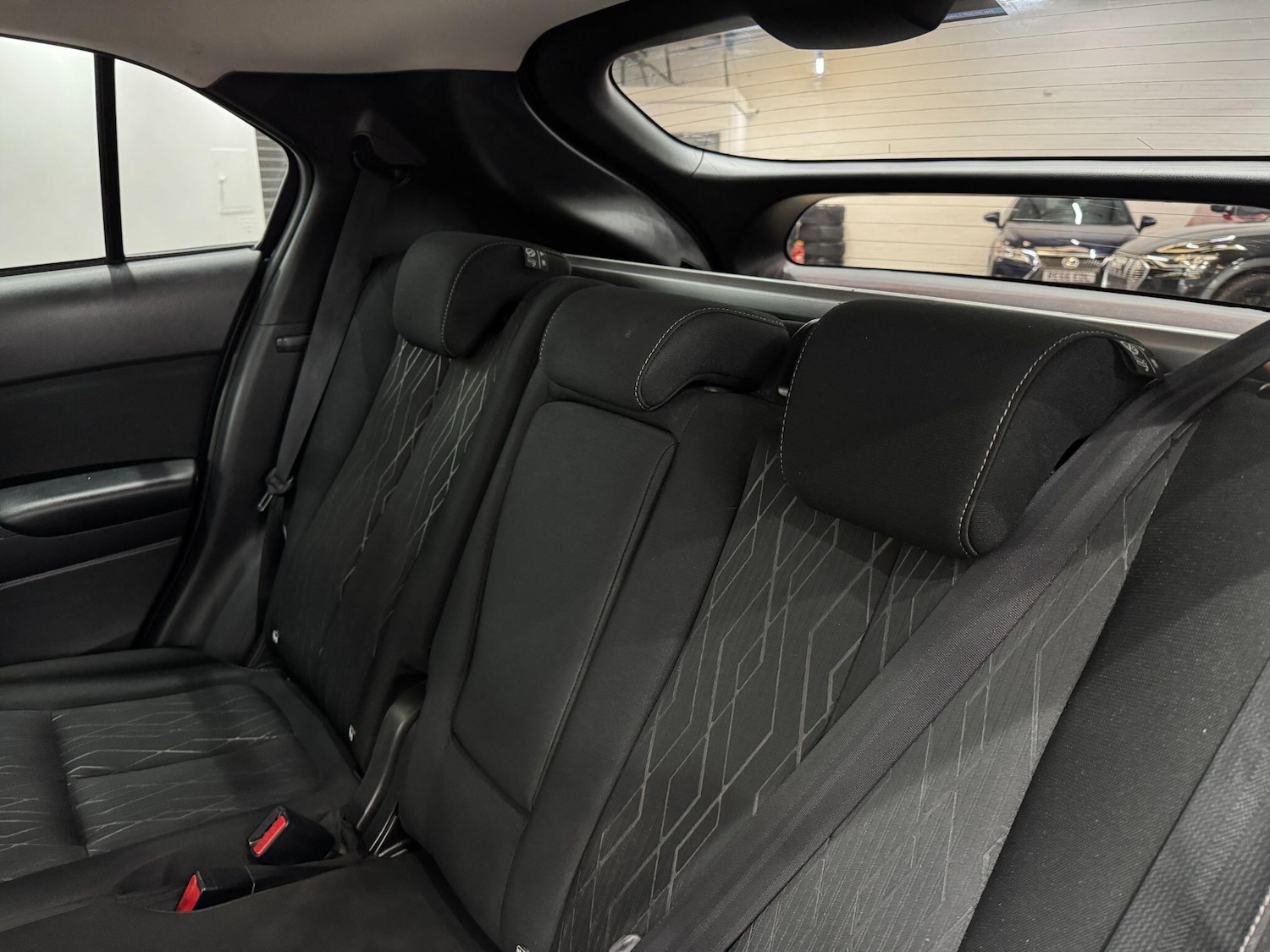 Used Mitsubishi Eclipse Cross 2018 for sale - 77882218: Photo 34