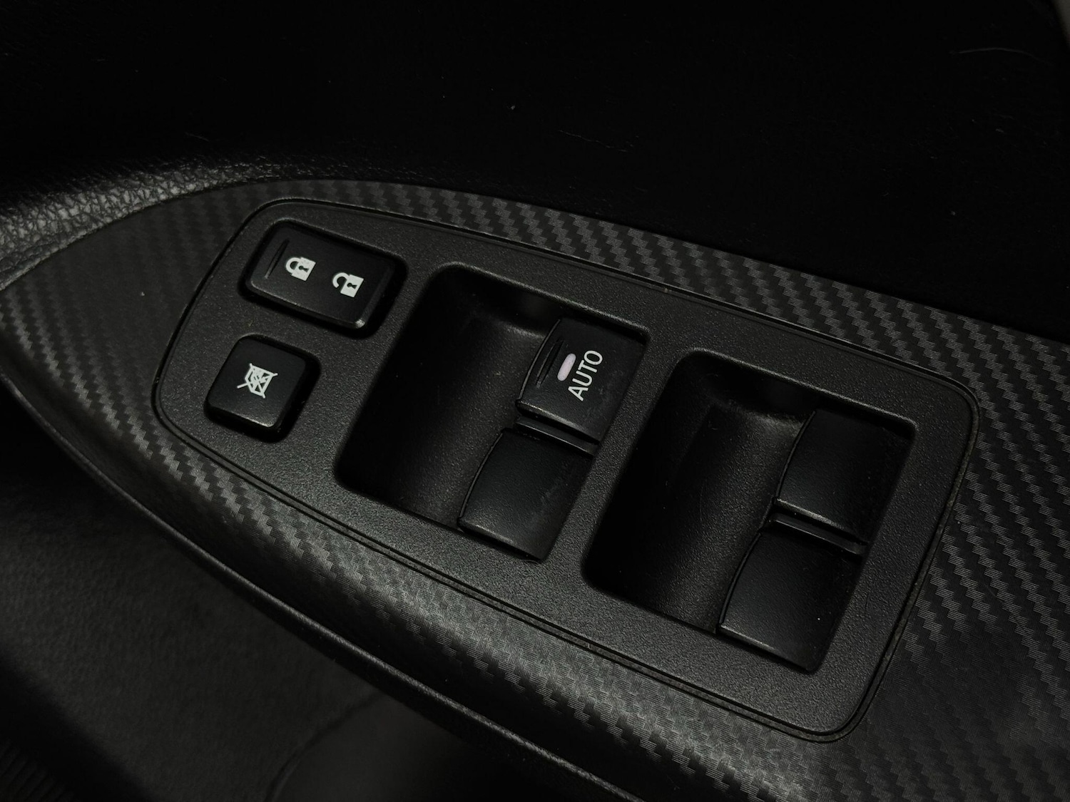 Used Mitsubishi Eclipse Cross 2018 for sale - 77882218: Photo 8