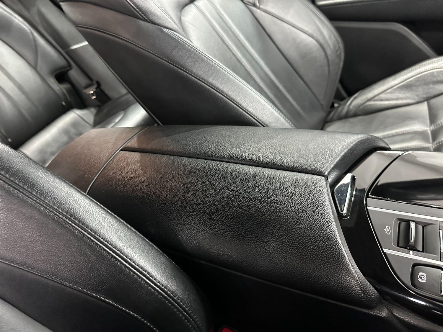 Used Maserati Levante 2017 for sale - 76976838: Photo 42