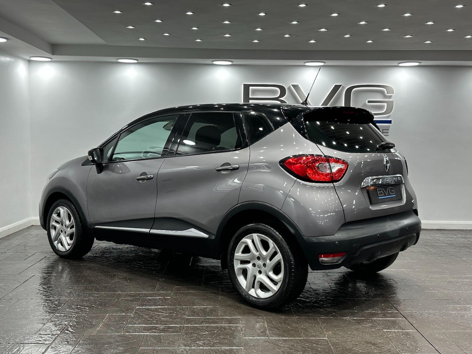 Used Renault Captur 2015 for sale - 76936392: Photo 12