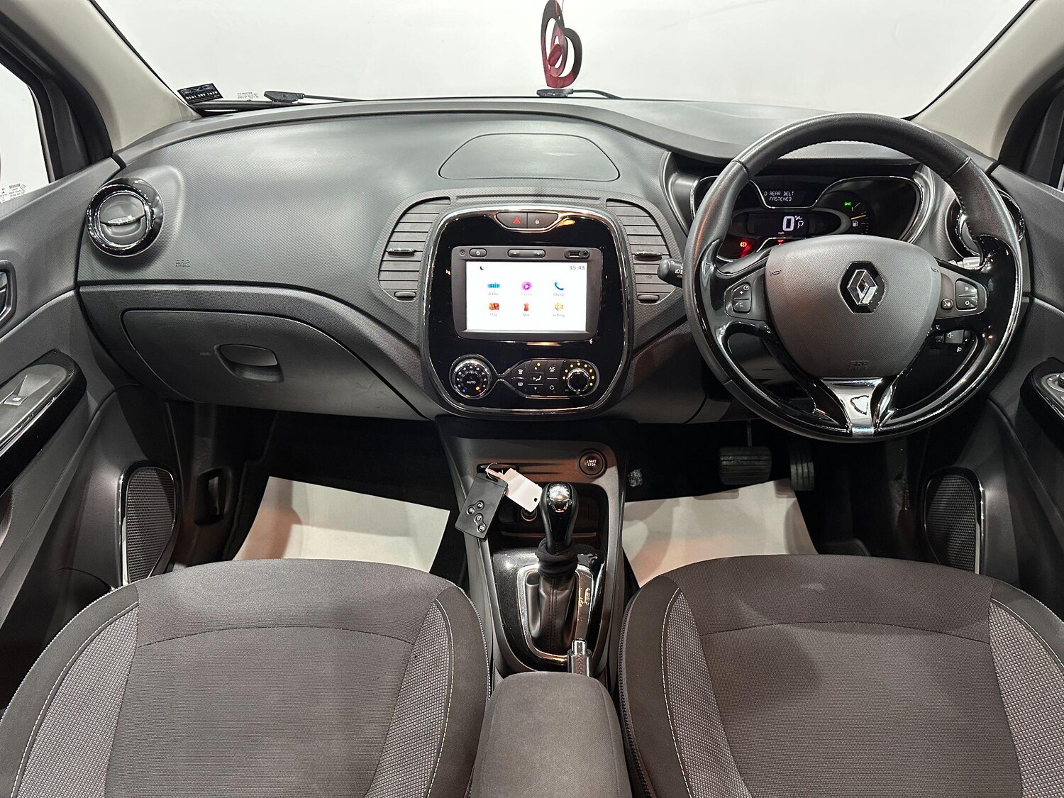Used Renault Captur 2015 for sale - 76936392: Photo 26