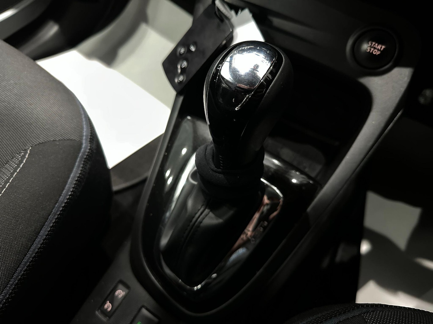 Used Renault Captur 2015 for sale - 76936392: Photo 40