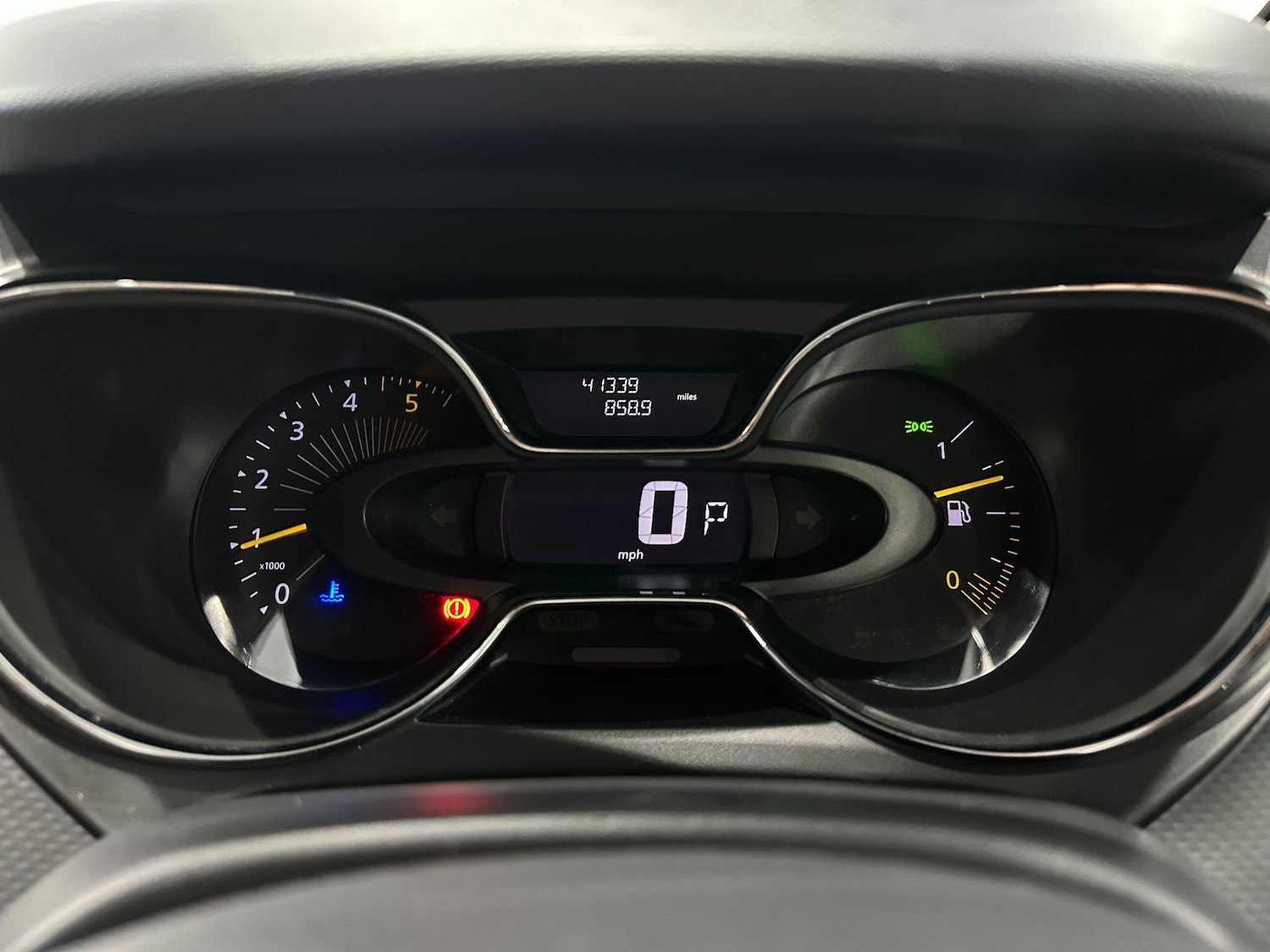 Used Renault Captur 2015 for sale - 76936392: Photo 45