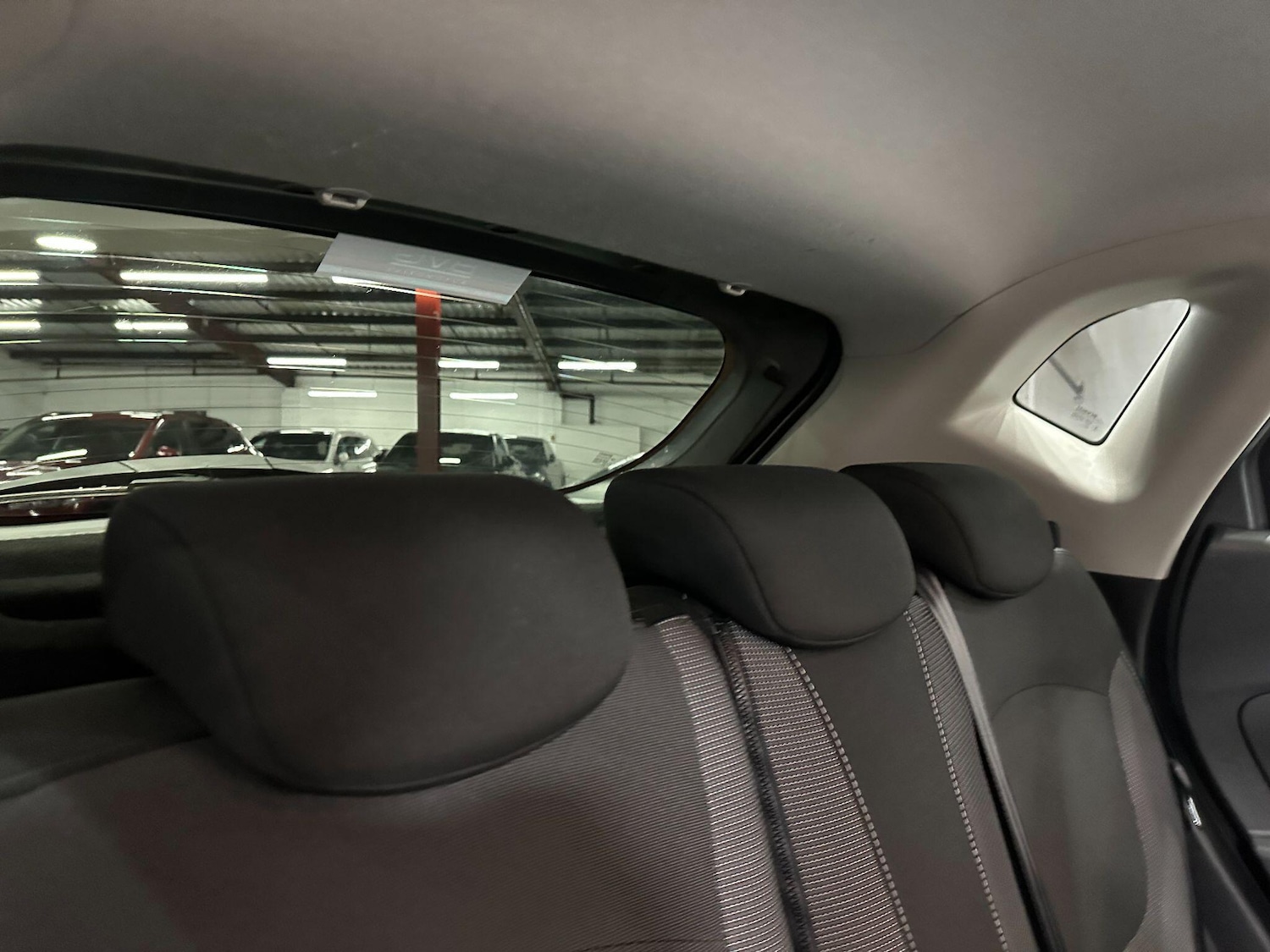 Used Renault Captur 2015 for sale - 76936392: Photo 49