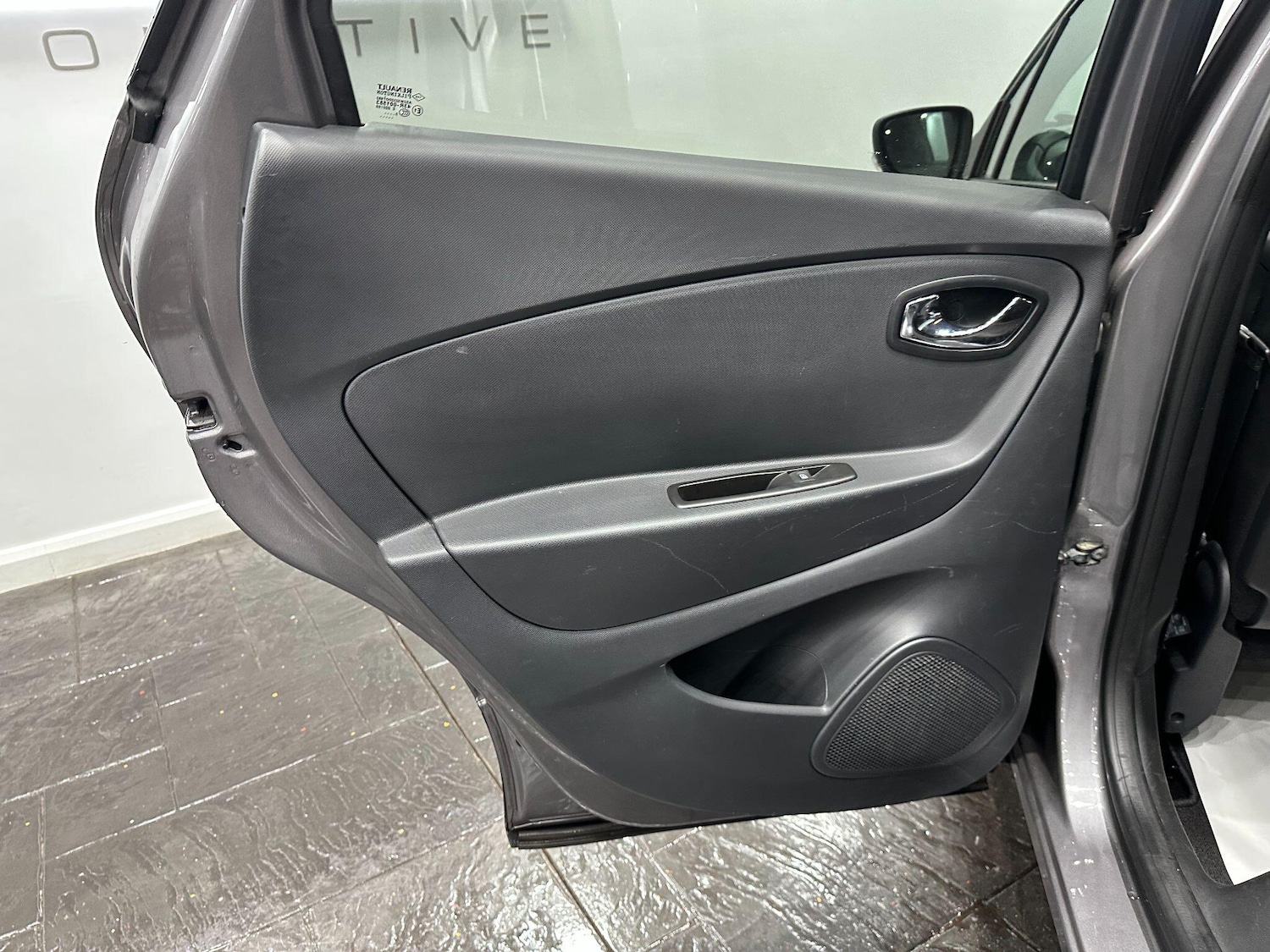 Used Renault Captur 2015 for sale - 76936392: Photo 51