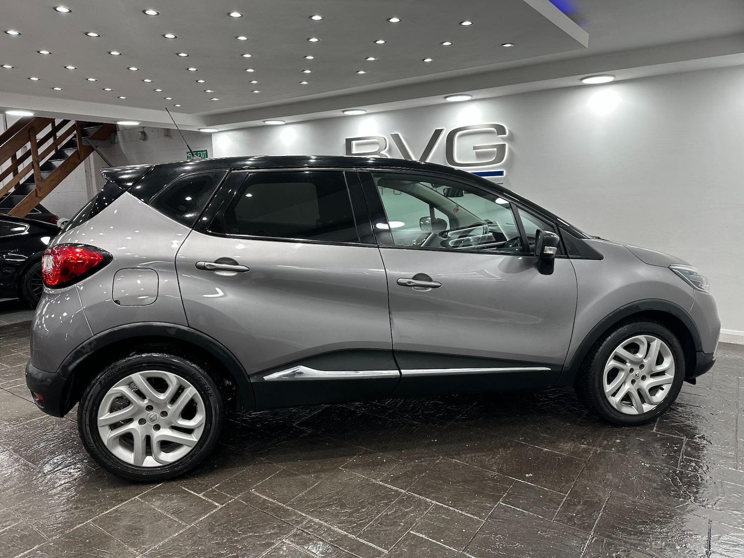 Used Renault Captur 2015 for sale - 76936392: Photo 8
