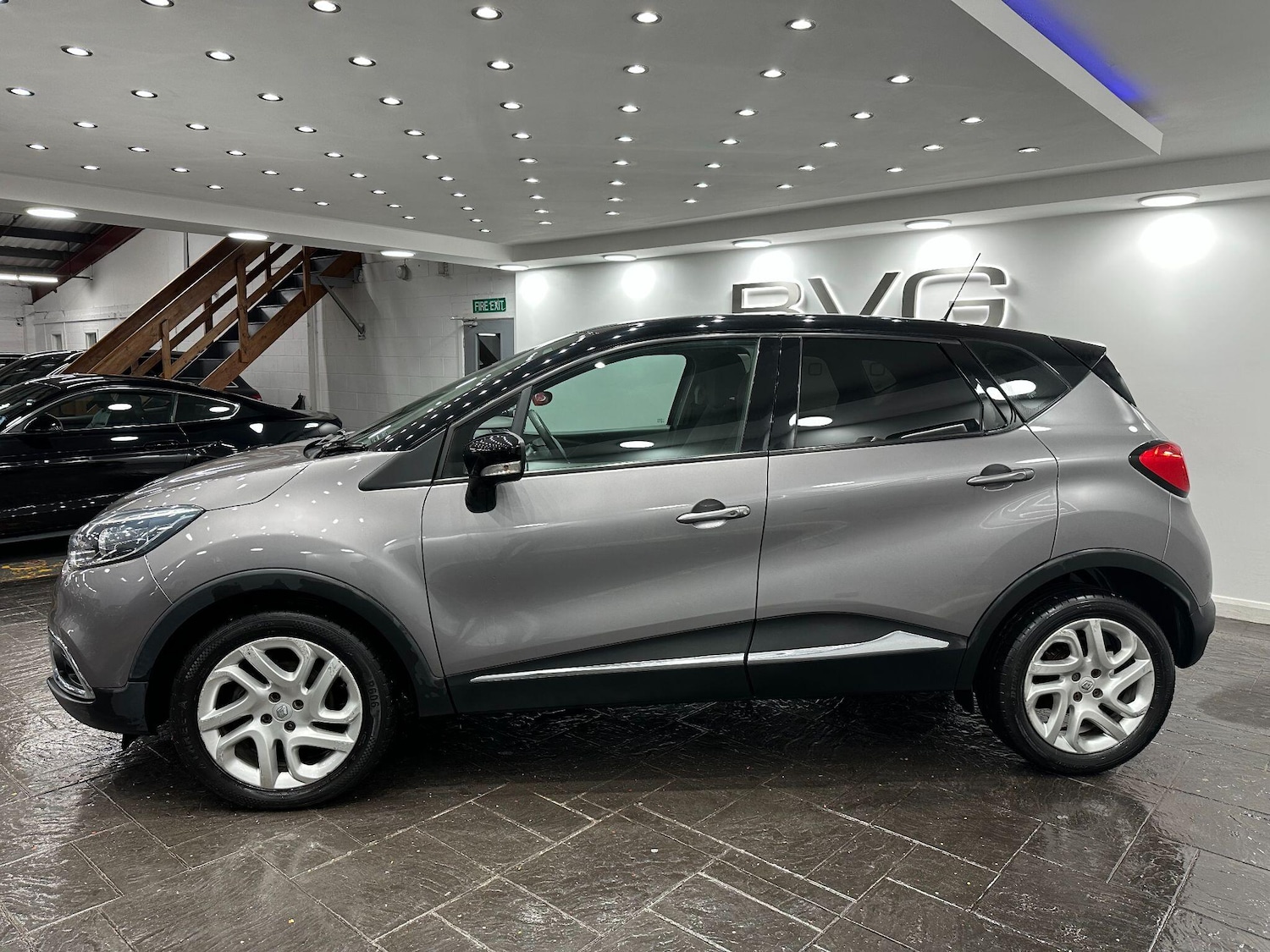 Used Renault Captur 2015 for sale - 76936392: Photo 9