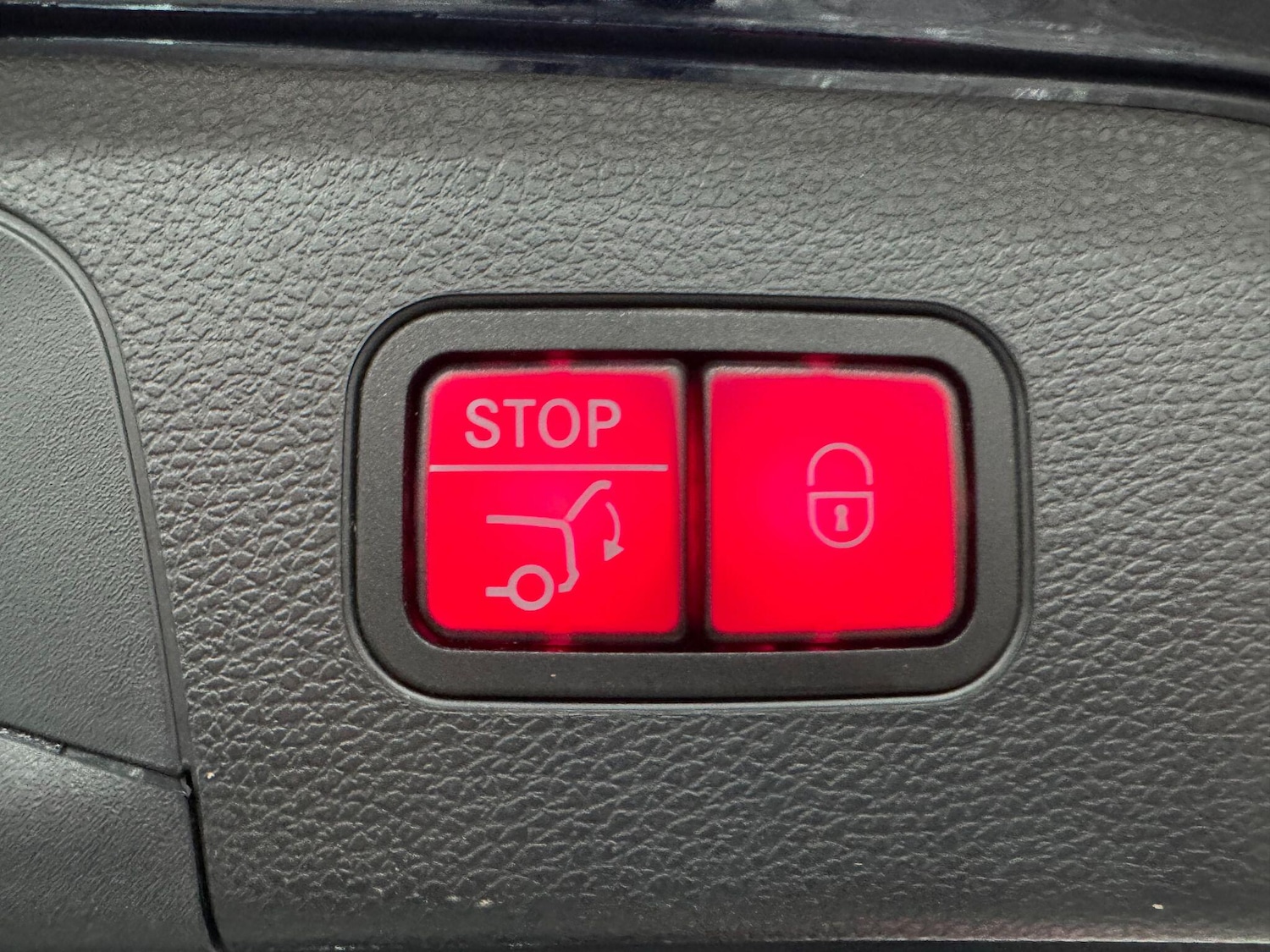 Used Mercedes-Benz EQC 2022 for sale - 77377083: Photo 62