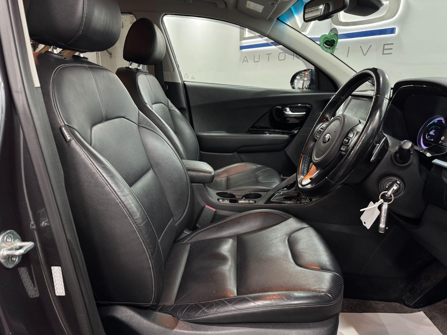 Used Kia Niro 2020 for sale - 78063109: Photo 24