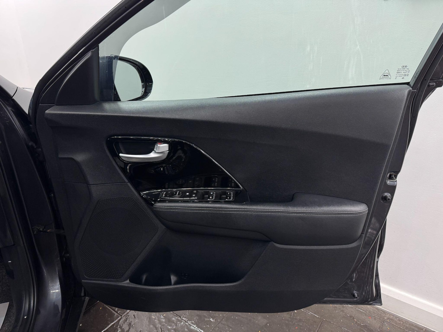 Used Kia Niro 2020 for sale - 78063109: Photo 27