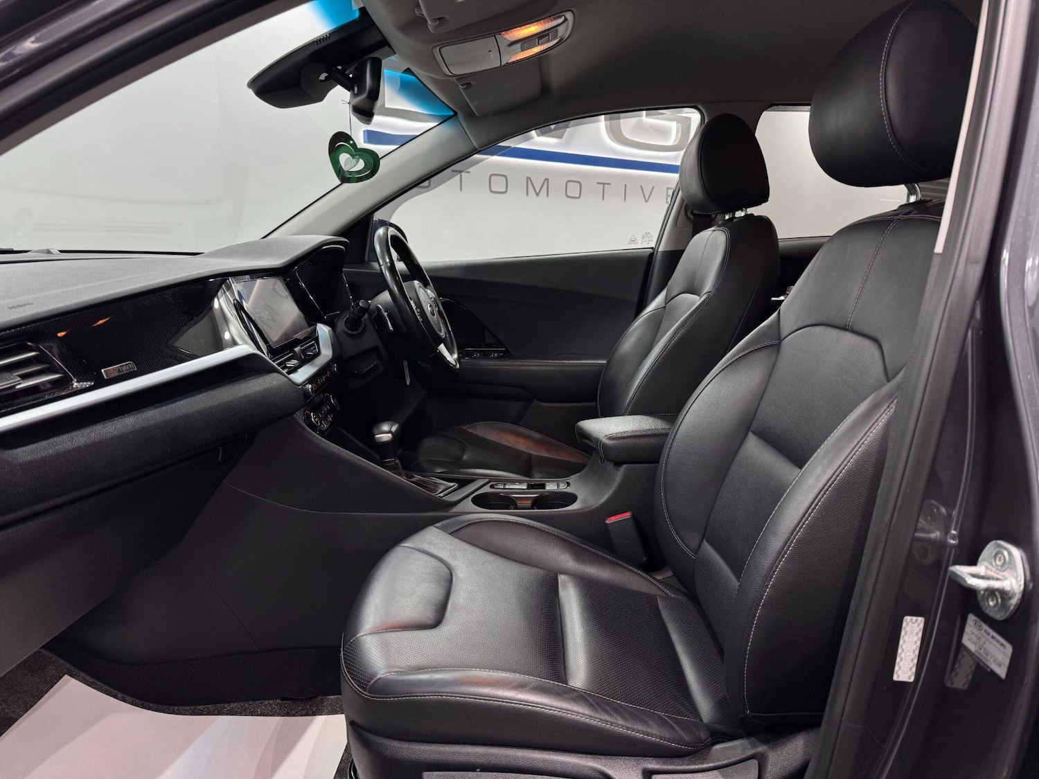 Used Kia Niro 2020 for sale - 78063109: Photo 50