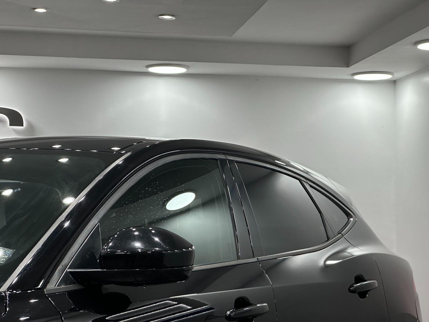 Used Jaguar E-Pace 2018 for sale - 76913962: Photo 18