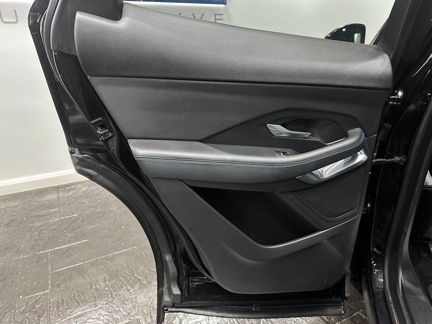 Used Jaguar E-Pace 2018 for sale - 76913962: Photo 55