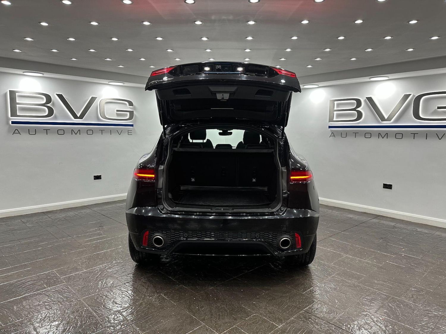 Used Jaguar E-Pace 2018 for sale - 76913962: Photo 64