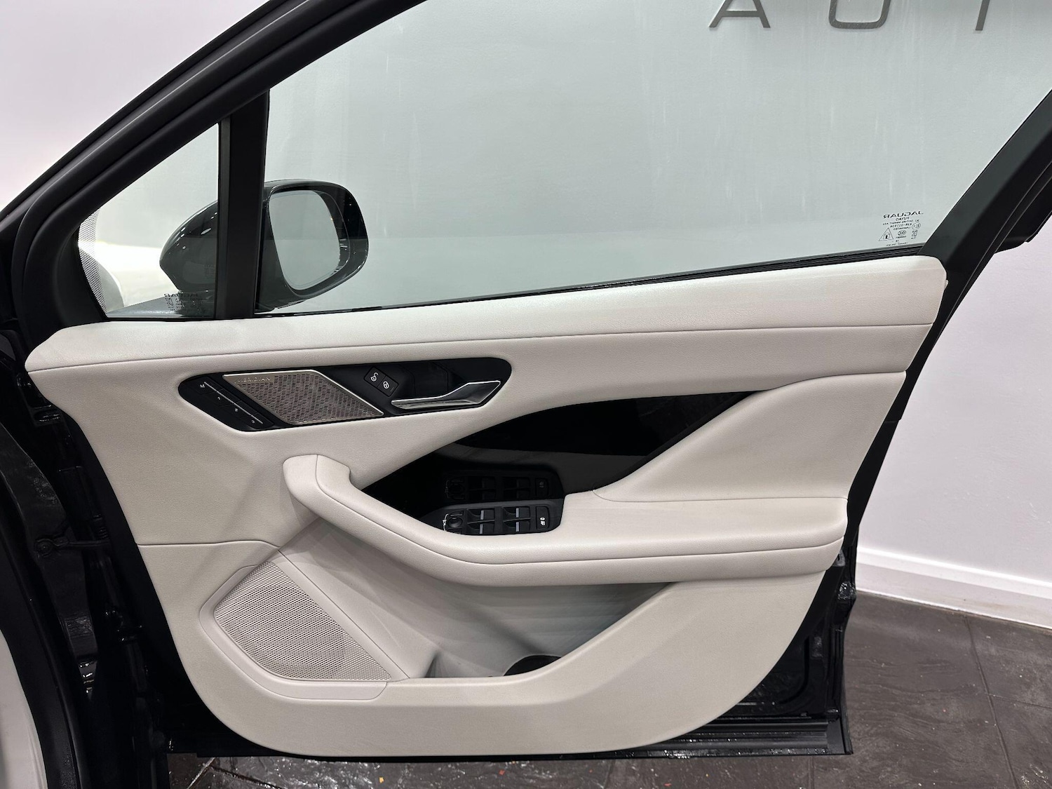 Used Jaguar I-Pace 2020 for sale - 77057630: Photo 30