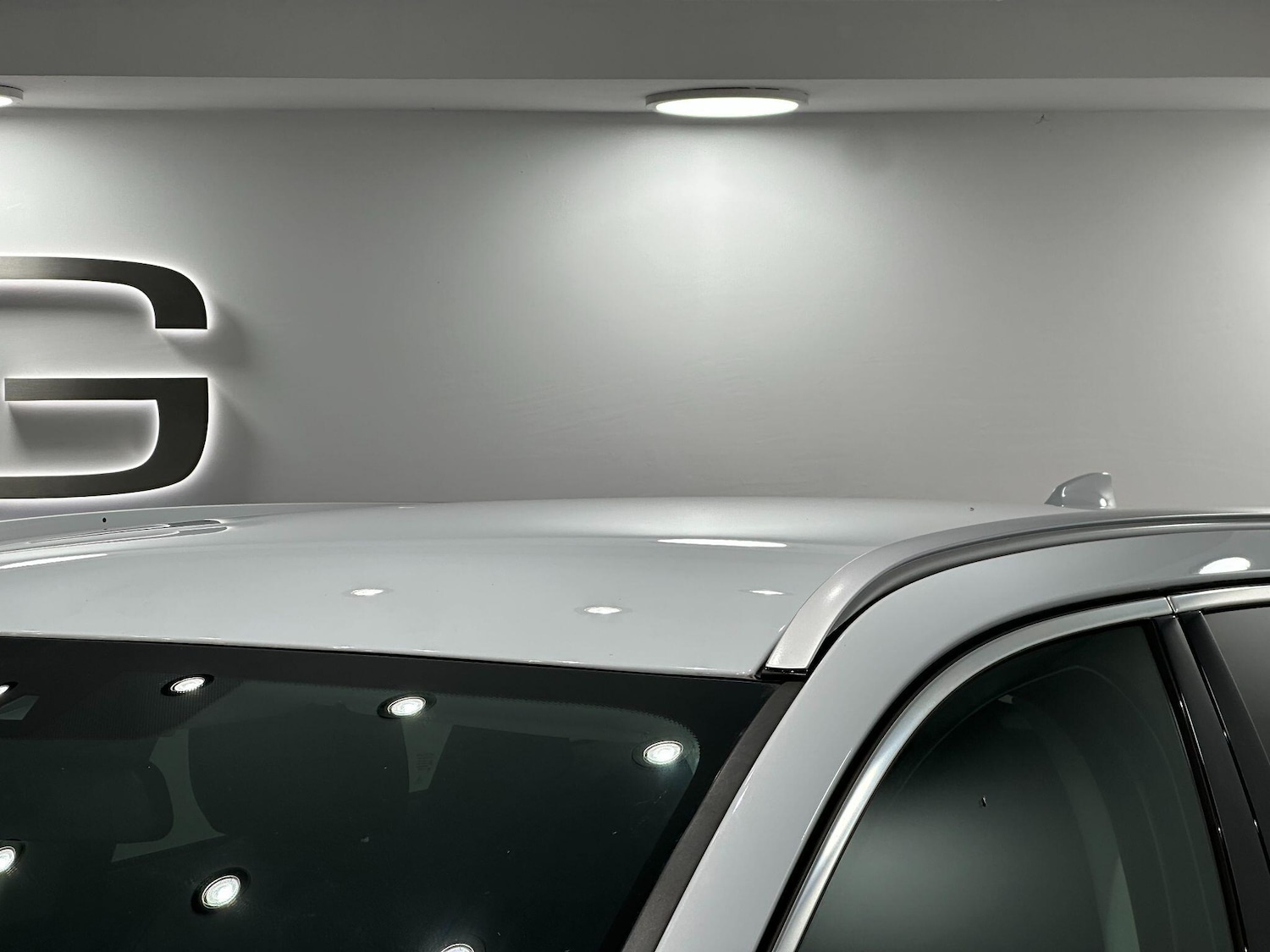 Used Jaguar F-Pace 2016 for sale - 76952700: Photo 18