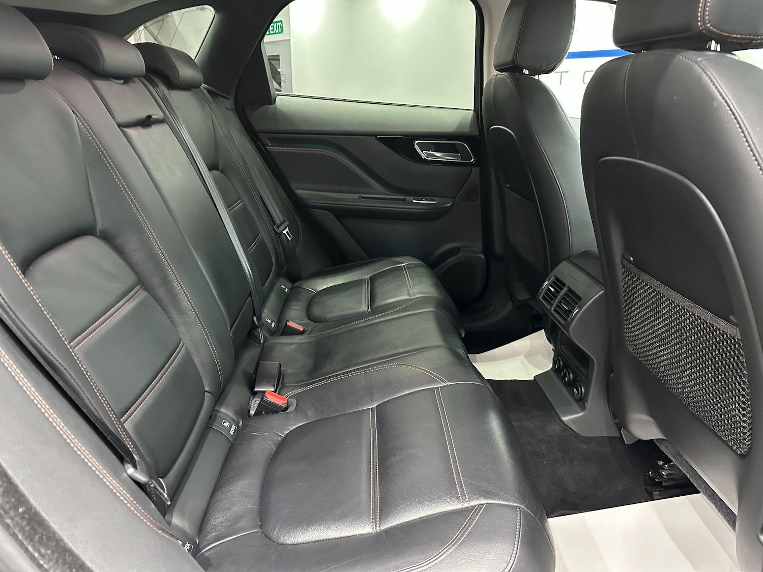 Used Jaguar F-Pace 2016 for sale - 76952700: Photo 60