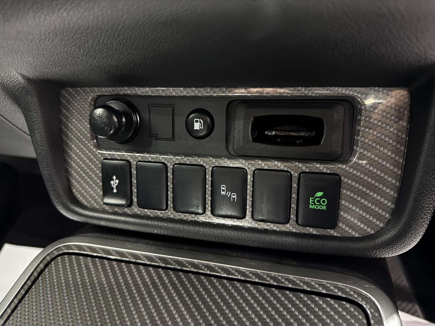 Used Mitsubishi Outlander 2019 for sale - 77253752: Photo 38