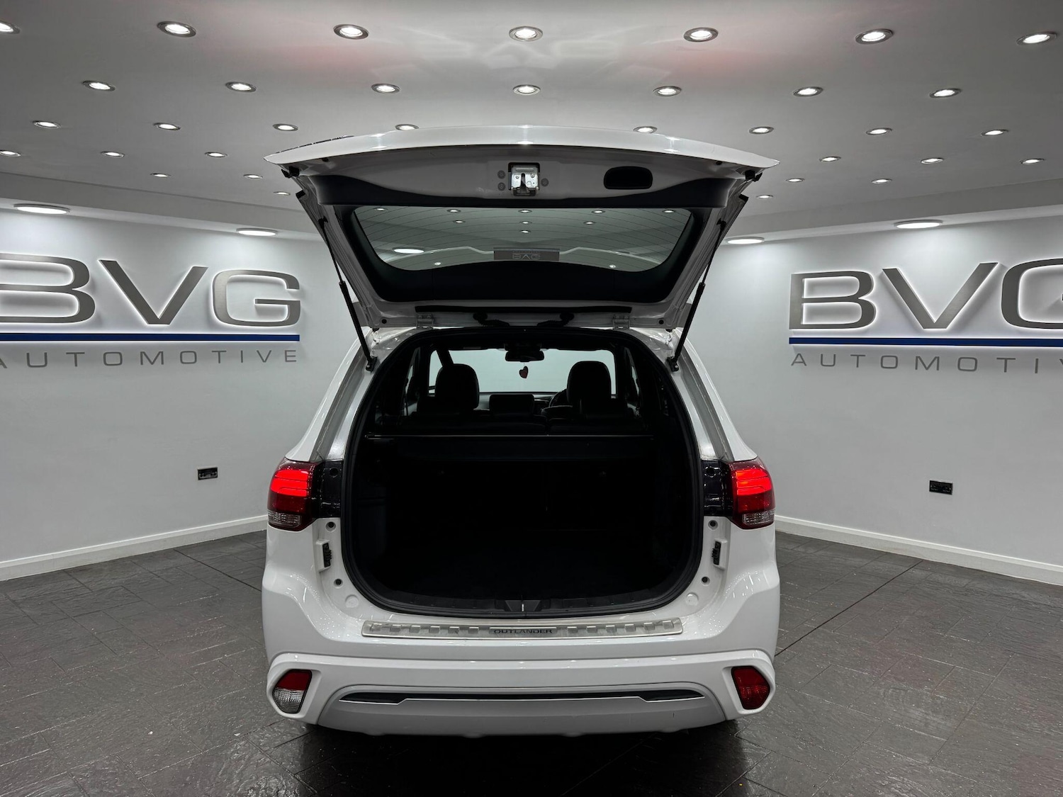 Used Mitsubishi Outlander 2019 for sale - 77253752: Photo 59