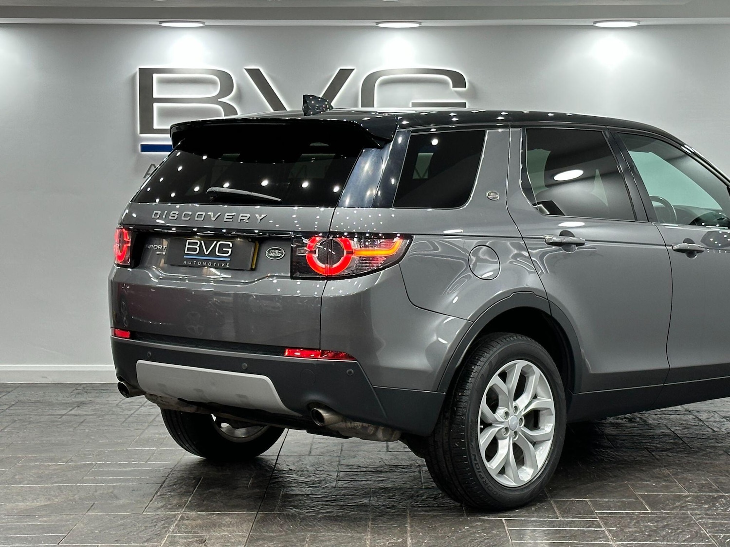 Used Land Rover Discovery Sport 2017 for sale - 76109013: Photo 20