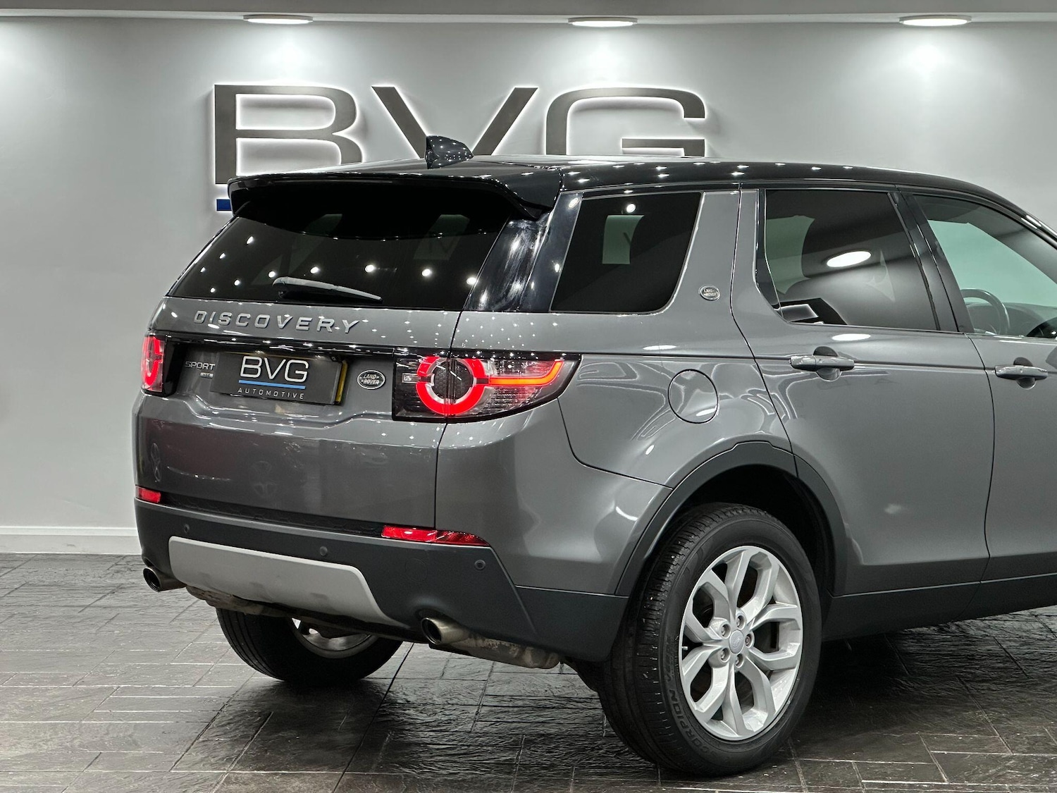 Used Land Rover Discovery Sport 2017 for sale - 76109013: Photo 21