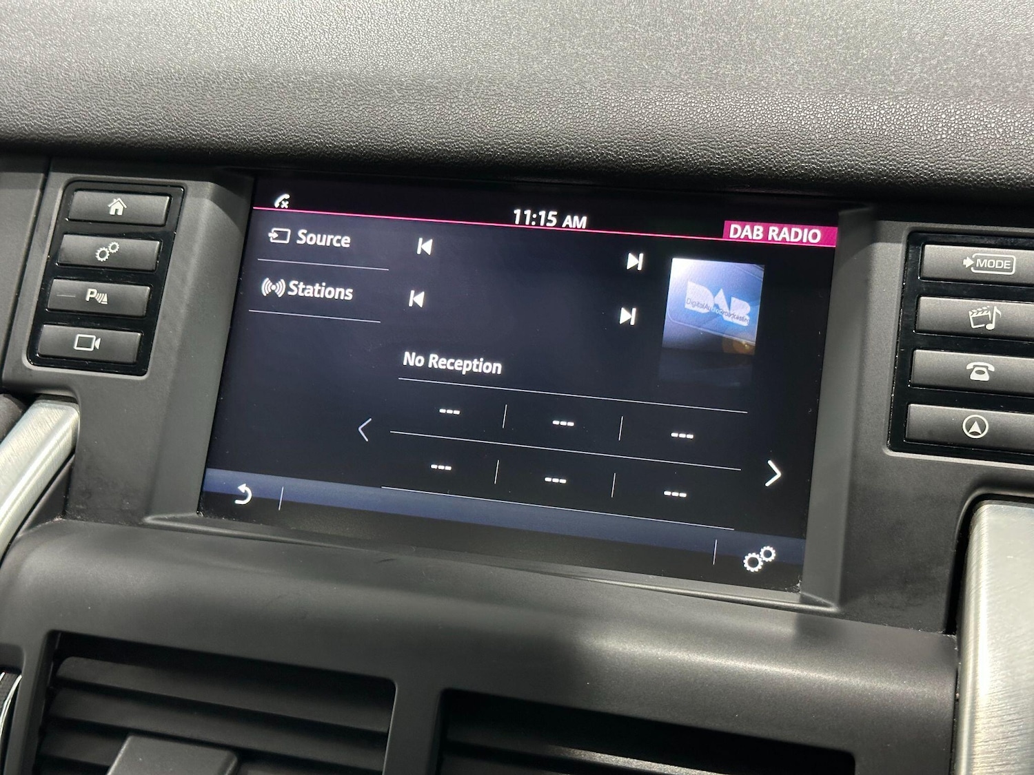 Used Land Rover Discovery Sport 2017 for sale - 76109013: Photo 36