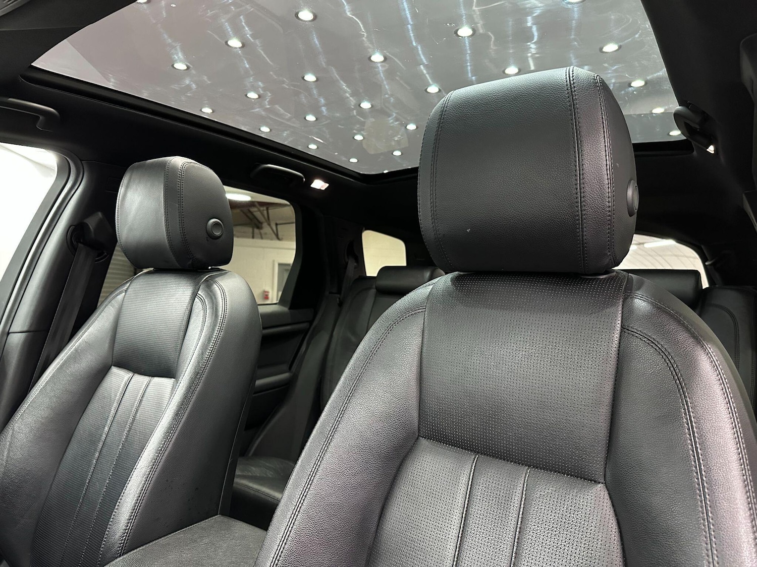 Used Land Rover Discovery Sport 2017 for sale - 76109013: Photo 53