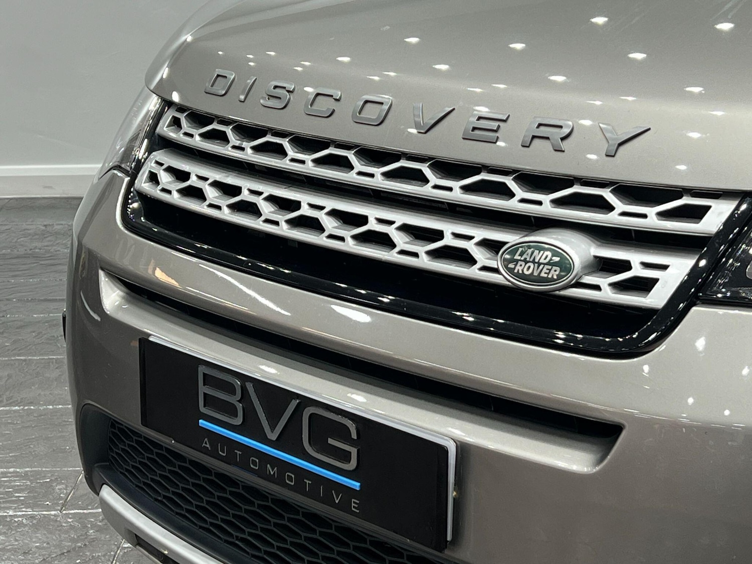Used Land Rover Discovery Sport 2018 for sale - 76042309: Photo 16