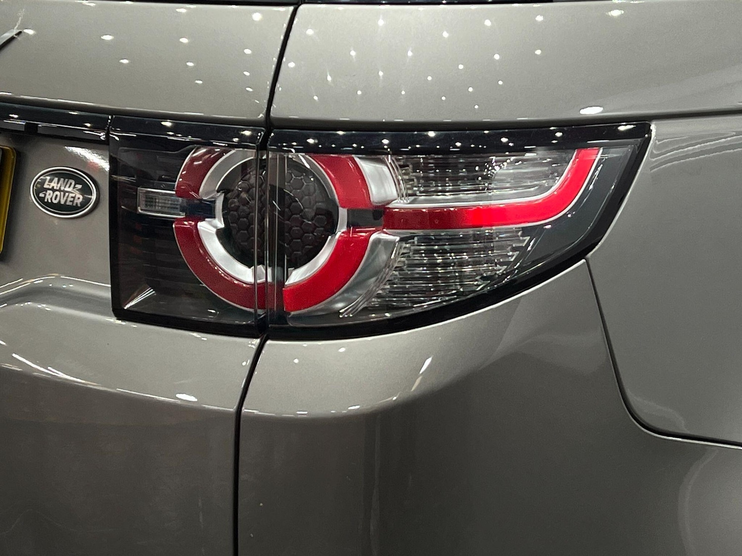 Used Land Rover Discovery Sport 2018 for sale - 76042309: Photo 18