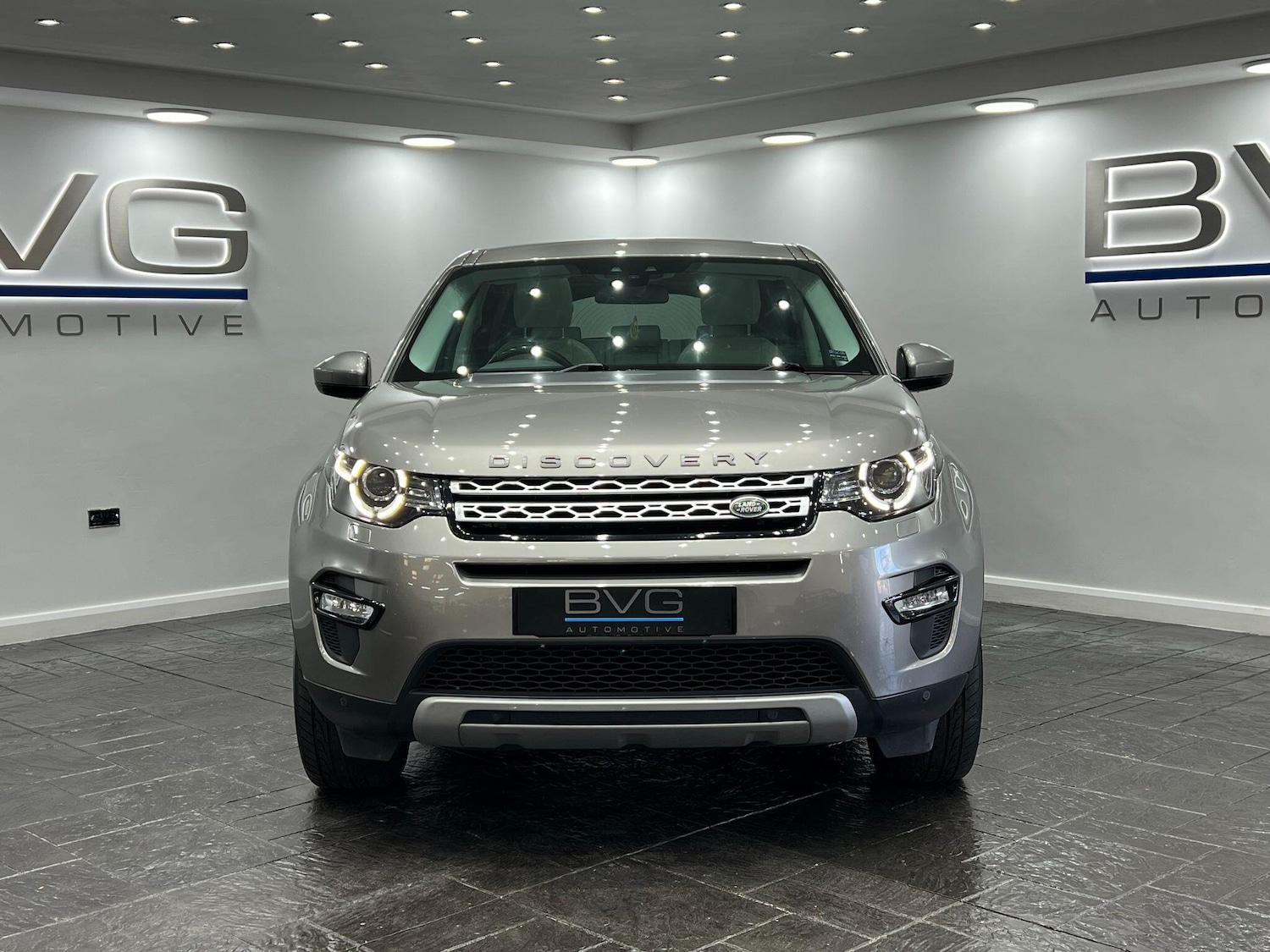 Used Land Rover Discovery Sport 2018 for sale - 76042309: Photo 5