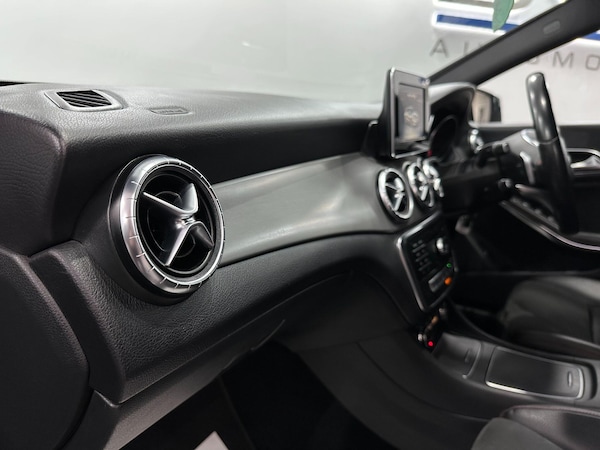 Used Mercedes-Benz CLA 2016 for sale - 76295802: Photo 48