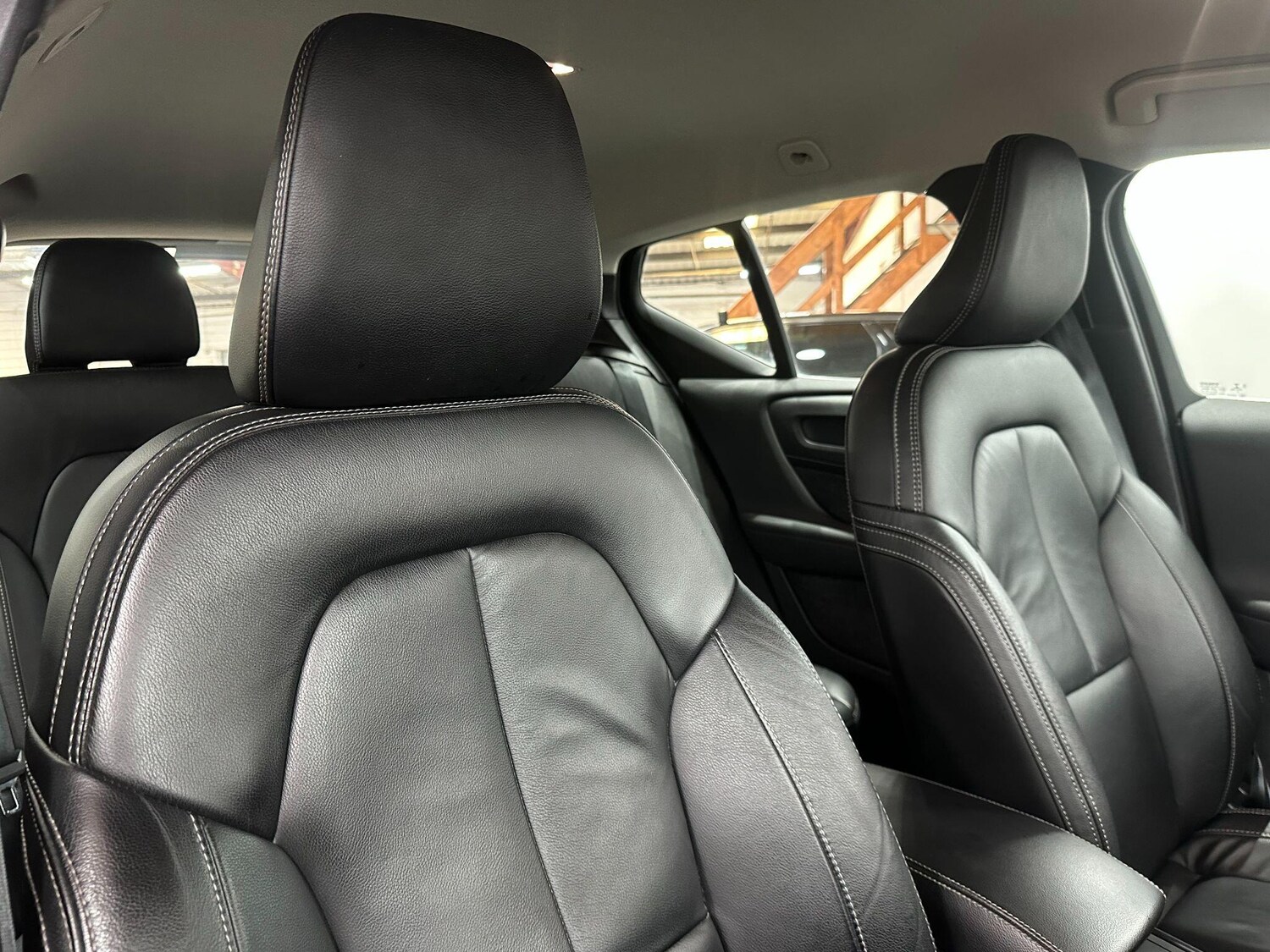 Used Volvo XC40 2021 for sale - 76012501: Photo 32