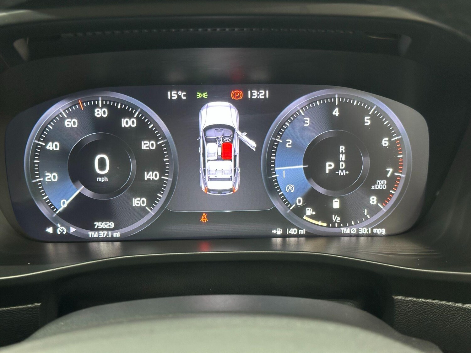 Used Volvo XC40 2021 for sale - 76012501: Photo 40