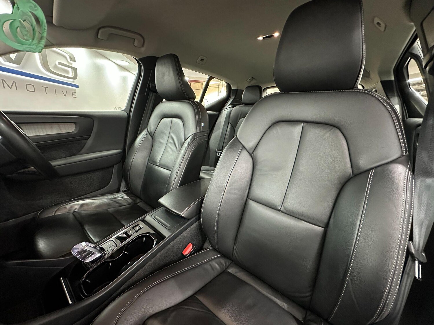 Used Volvo XC40 2021 for sale - 76012501: Photo 74