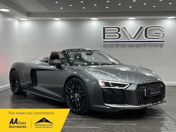 (66) - 5.2 FSI V10 Spyder S Tronic quattro Euro 6 (s/s) 2dr