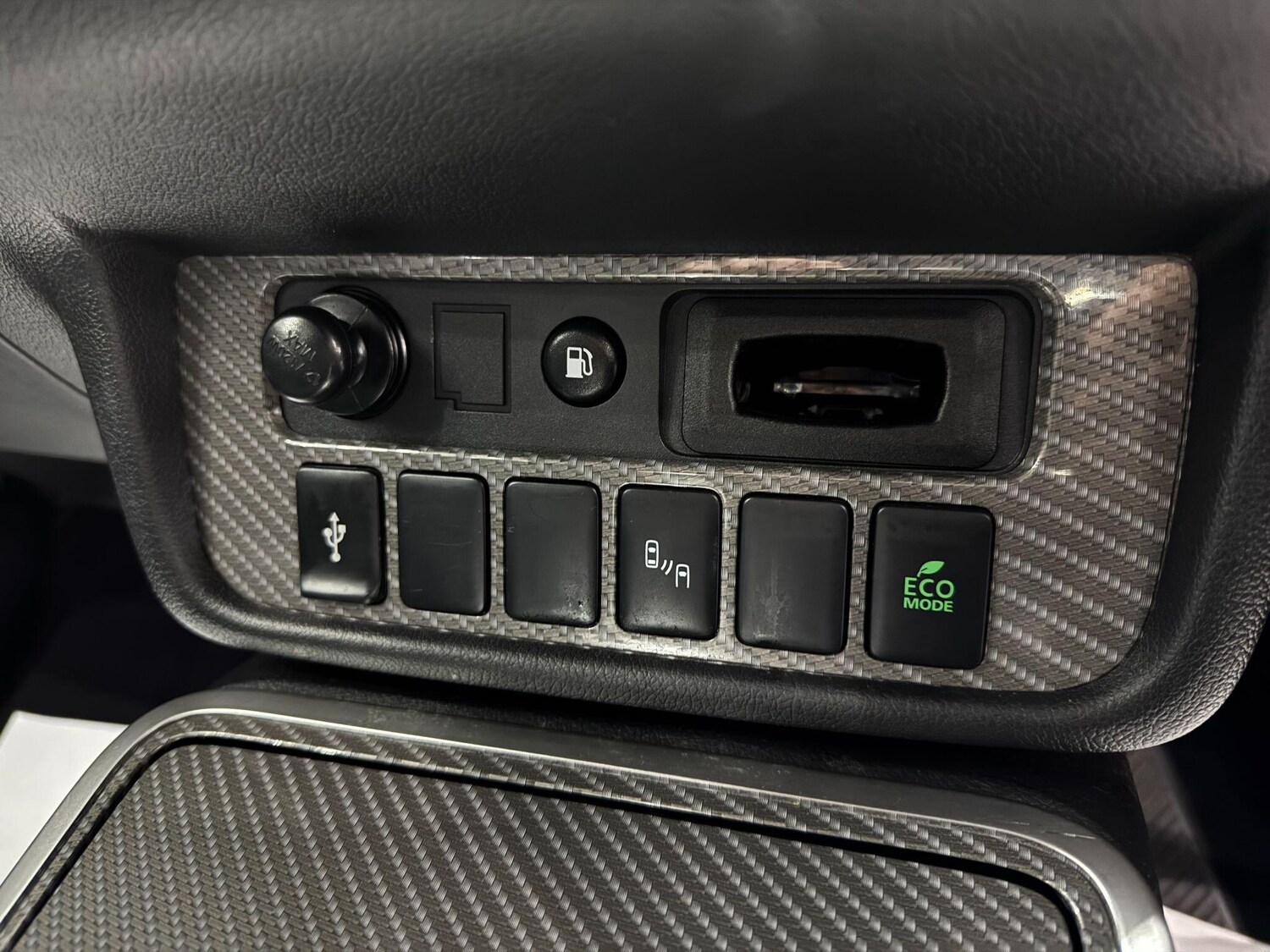 Used Mitsubishi Outlander 2019 for sale - 77586365: Photo 38