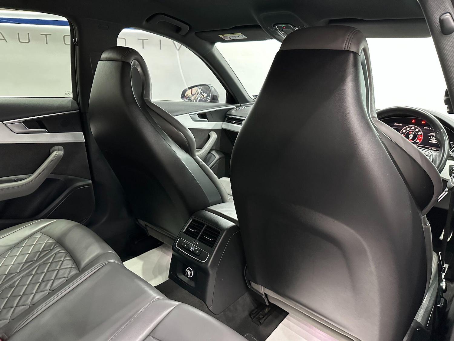 Used Audi S4 2018 for sale - 76094099: Photo 54