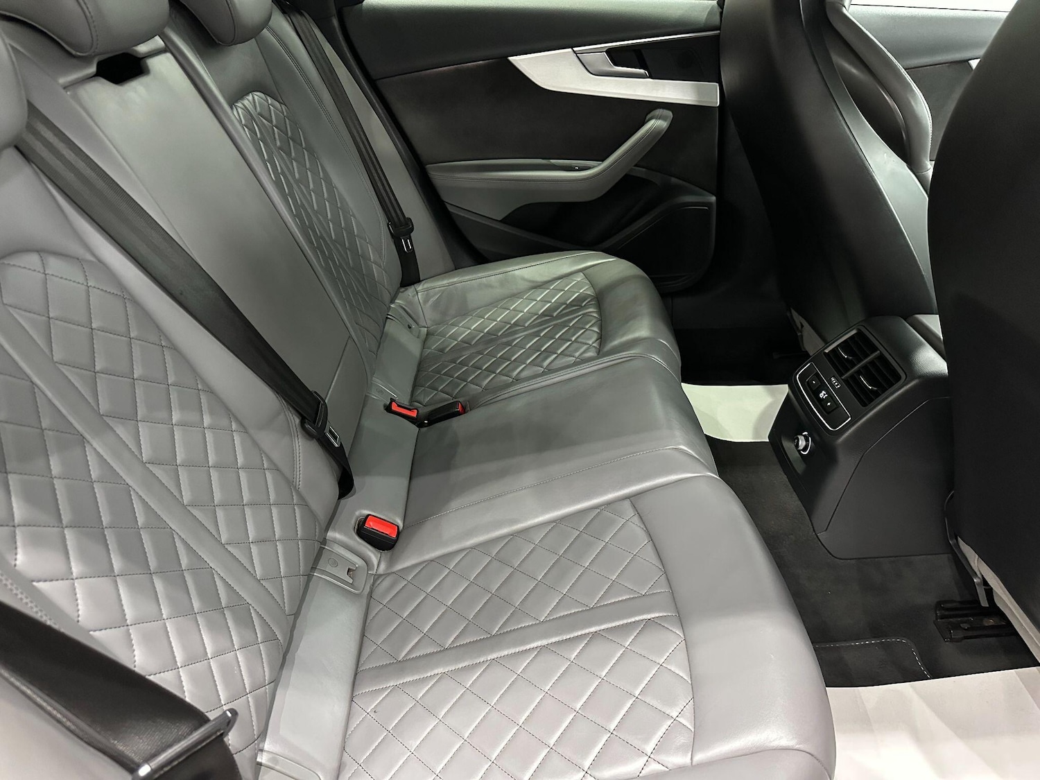 Used Audi S4 2018 for sale - 76094099: Photo 55