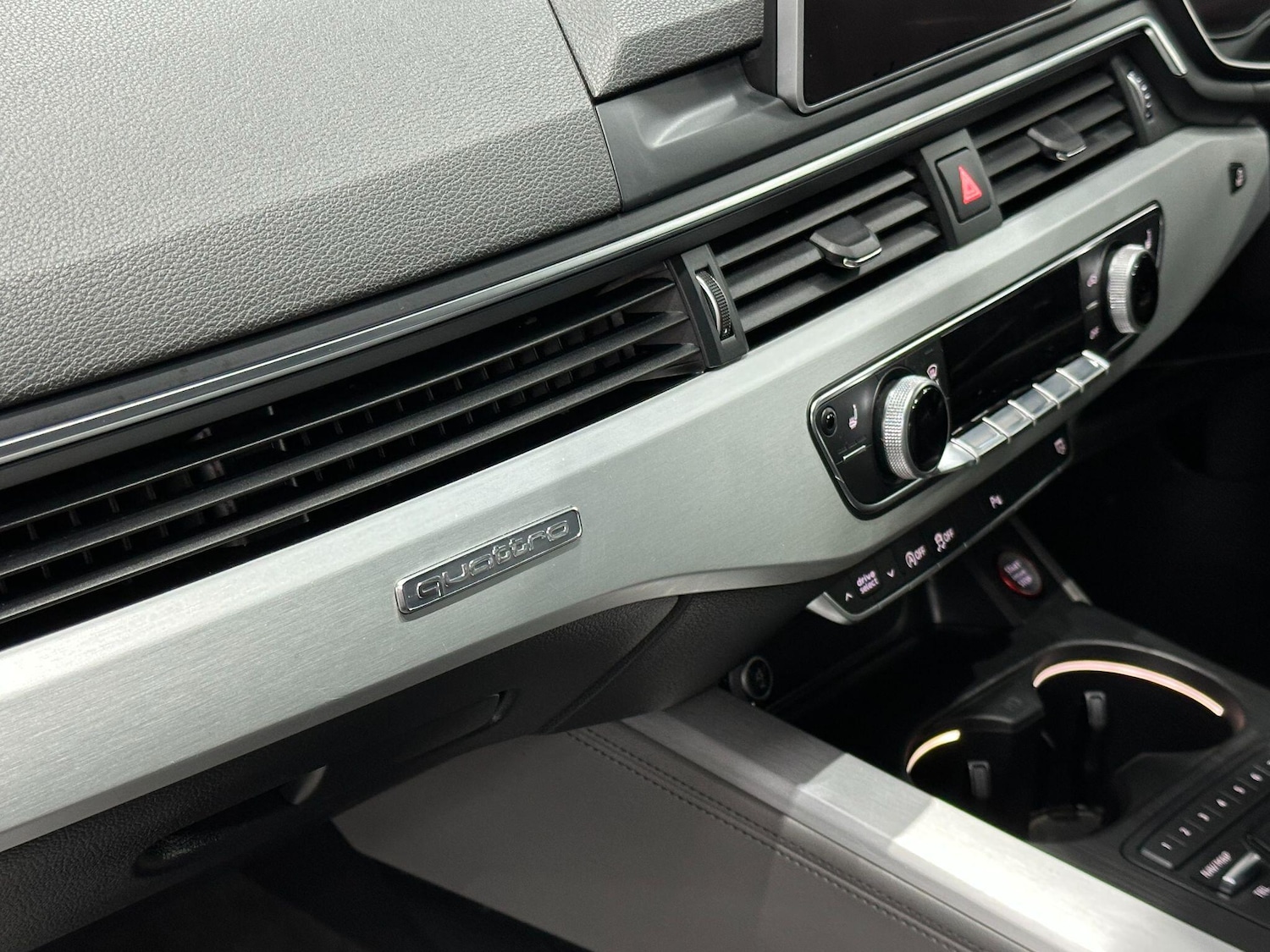 Used Audi S4 2018 for sale - 76094099: Photo 64