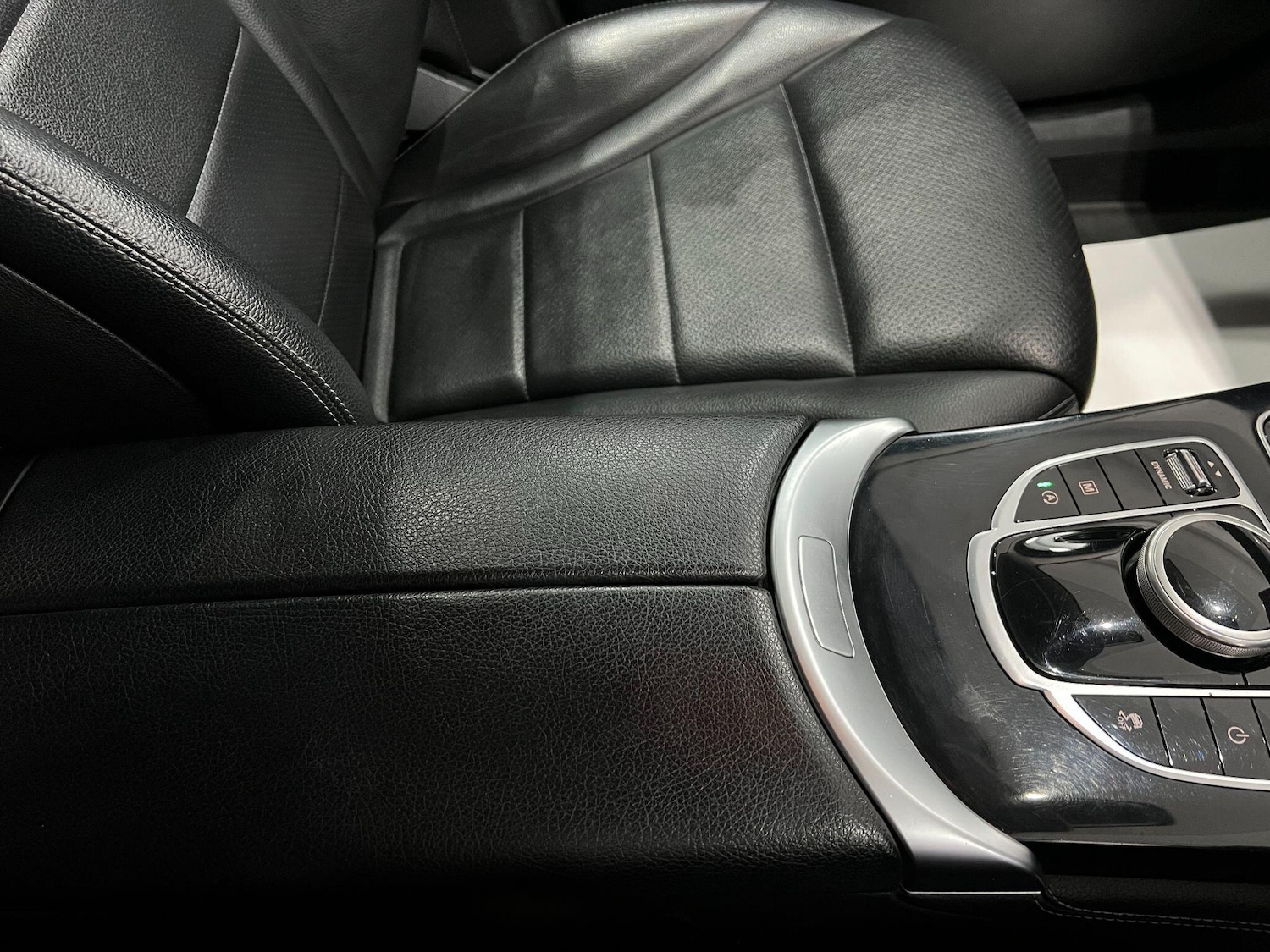 Used Mercedes-Benz GLC for sale - 76735354: Photo 35