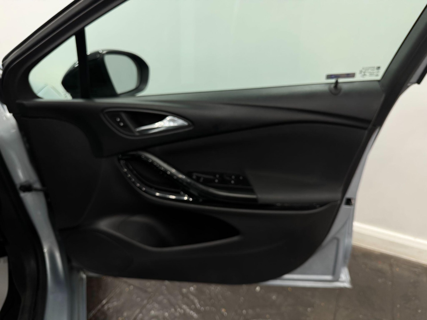 Used Vauxhall Astra 2016 for sale - 77737115: Photo 26