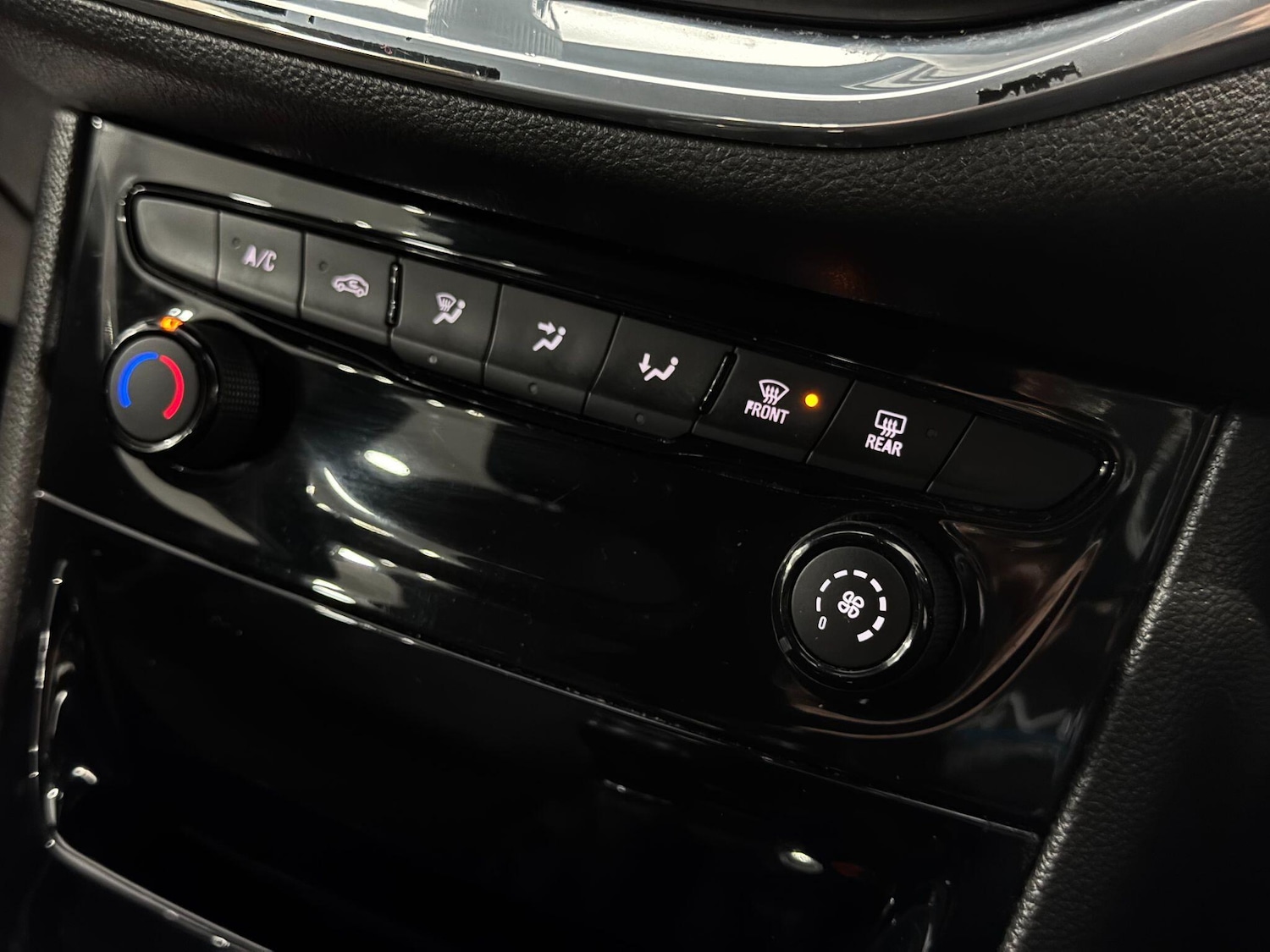 Used Vauxhall Astra 2016 for sale - 77737115: Photo 34