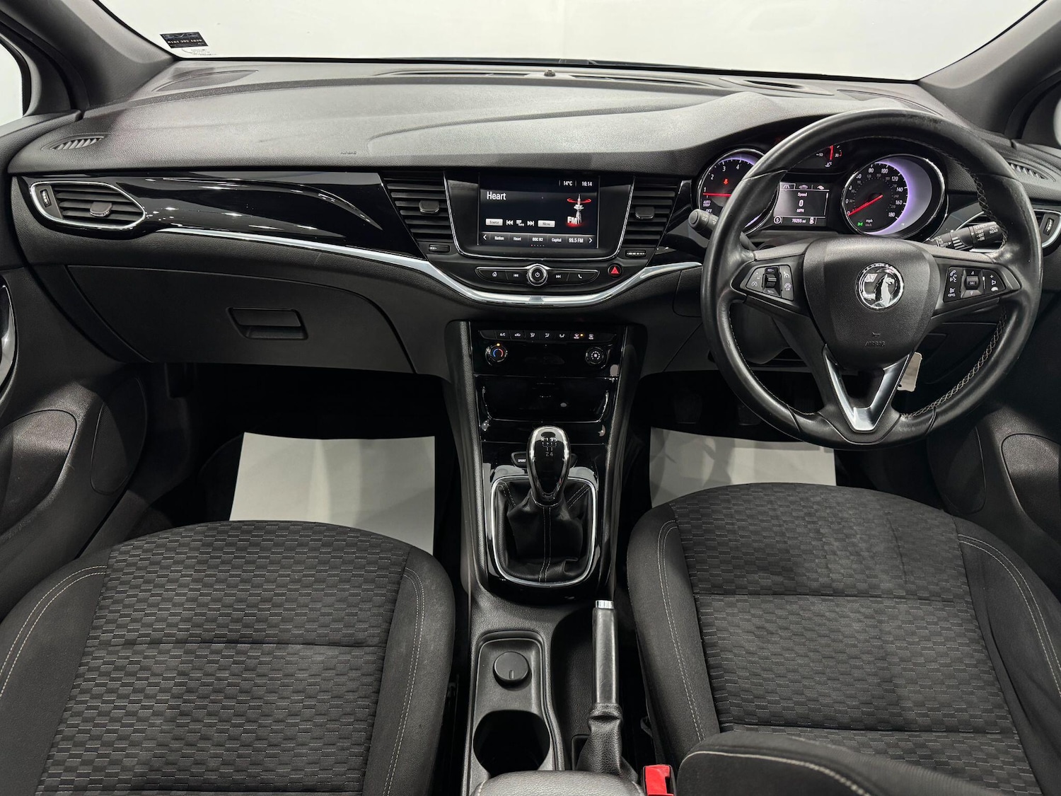 Used Vauxhall Astra 2016 for sale - 77737115: Photo 38